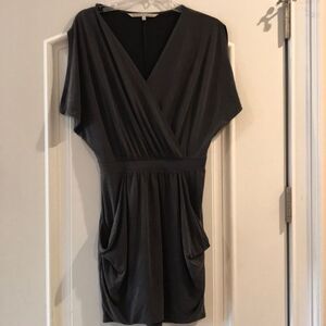 RACHEL ROY Gray Sleeveless V Neck Faux Wrap Midi